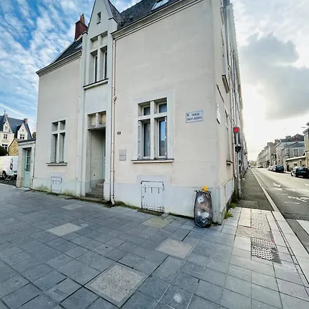 Casa Saint Joseph - Premium Orange * Angers